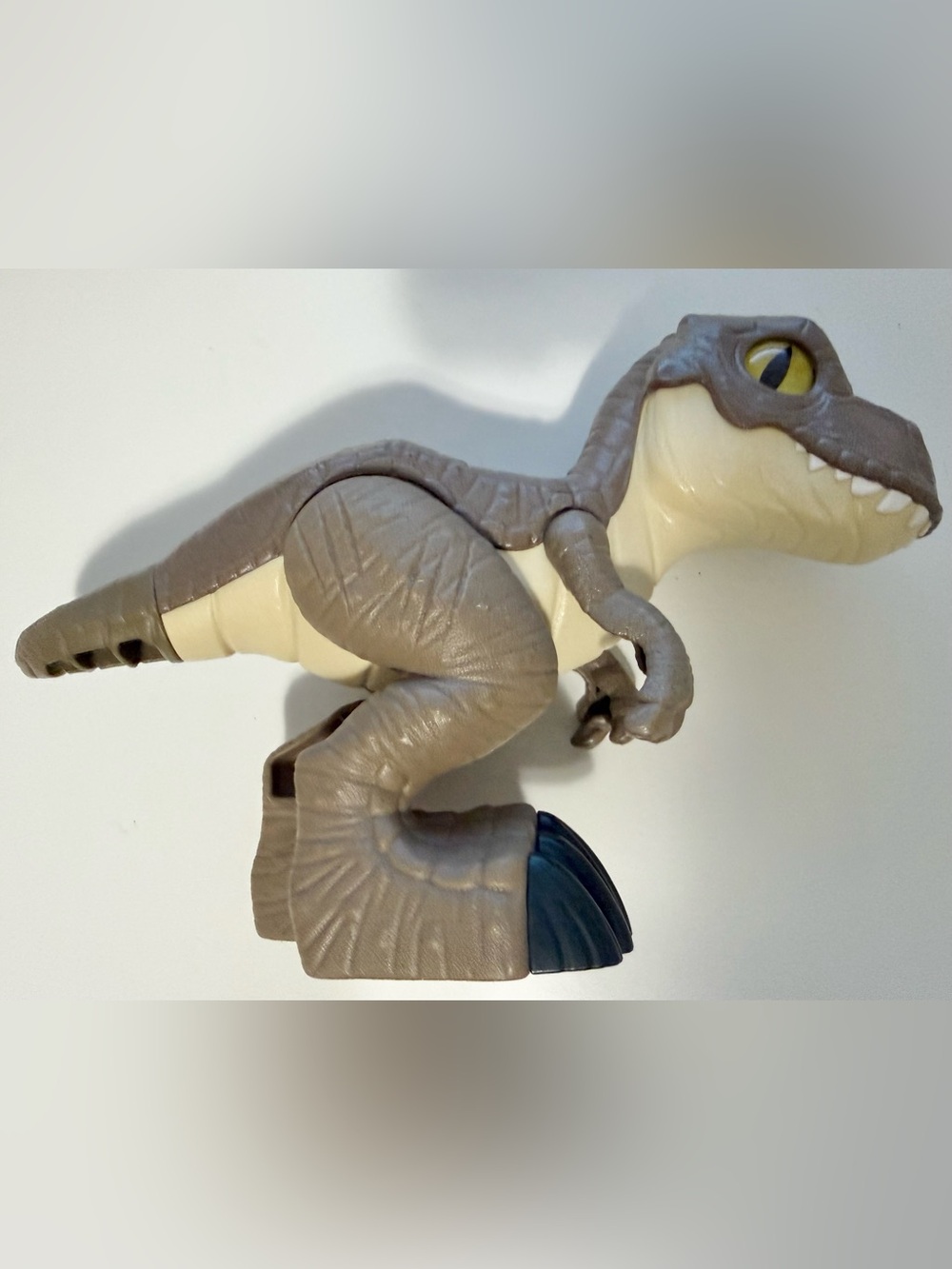 Jurassic World T-Rex XL Figure Camp Cretaceous